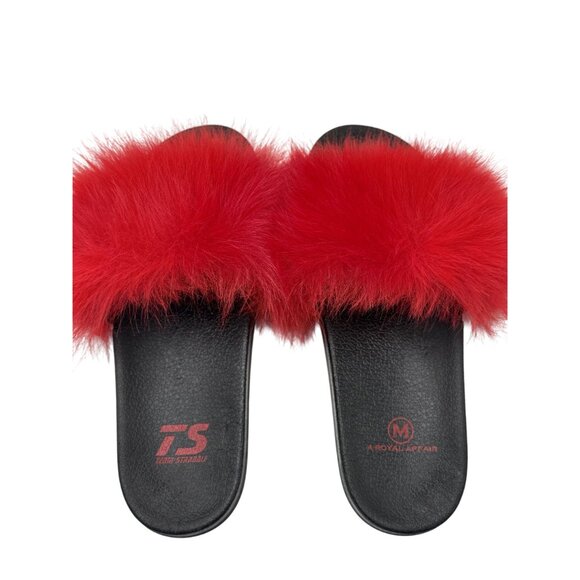 T.S. Womens Slides Size 8/38-39 Red Fluffy Faux Fur Rubber Sandals - Picture 3 of 9